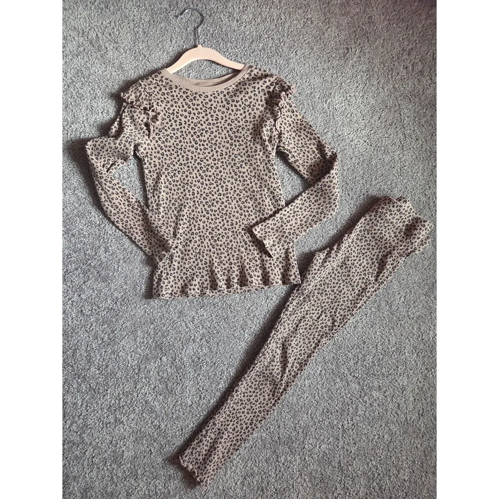 H&m girls outfit size 6-7